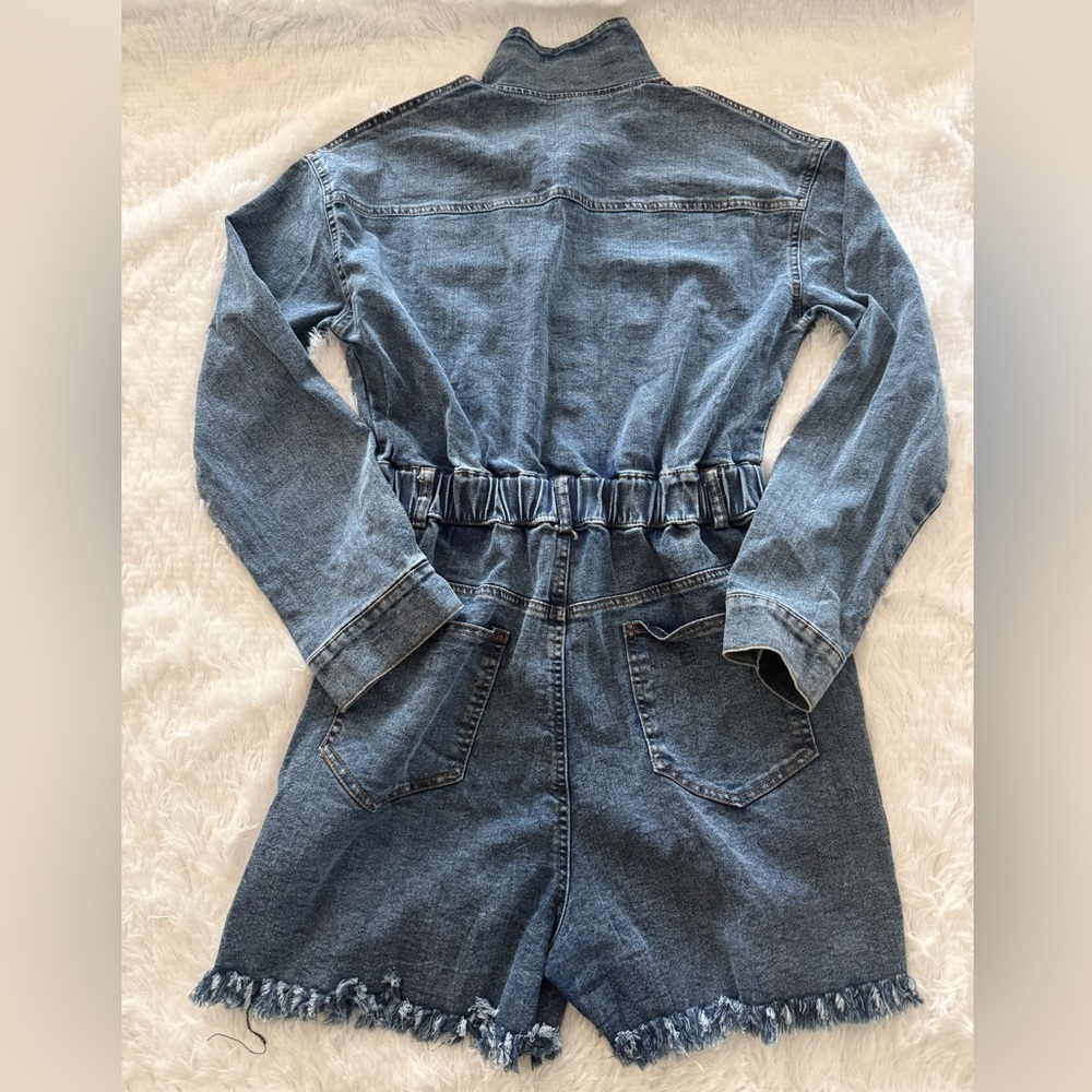 🆕 Denim Button-Up Romper - Picture 8 of 8
